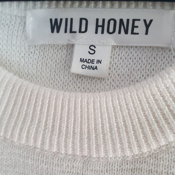 WILD HONEY Sweater Cold Shoulders White Navy Womens Sz S Nautical Charm Preppy - Picture 7 of 9